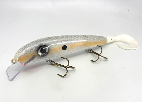 Marshall Tackle | Squirrelly Tail Twitch and Troll