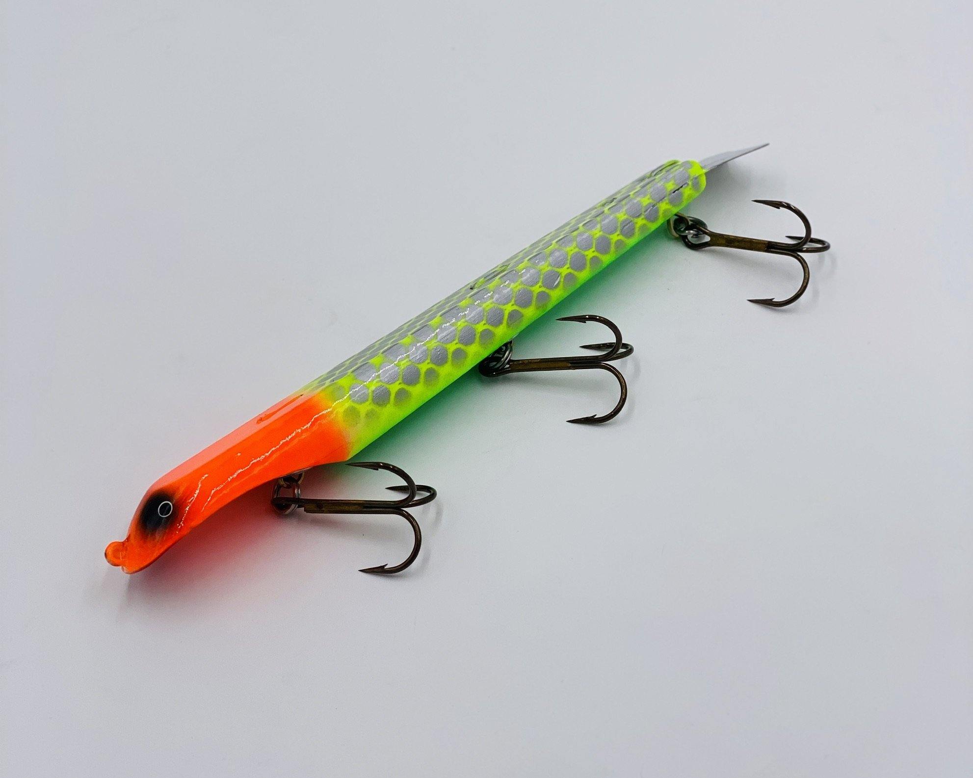 Suick Musky Lures 9 Weighted Dive and Rise Bait Hot Tomale